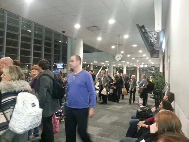 #6 Just a couple of people waiting without enough chairs