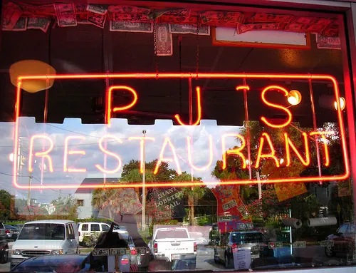 pjsneonsign